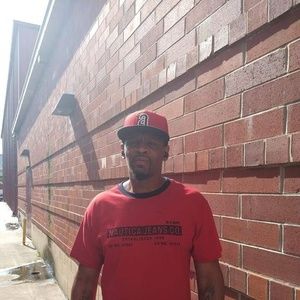 Meet your Posher, Adrian